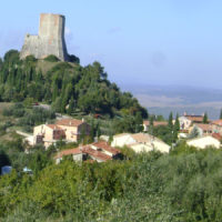 castiglione-d'orcia---la-rocca-a-tentennano_paese