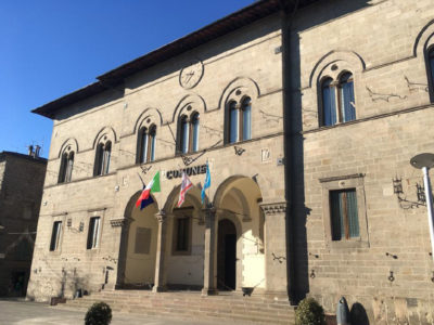palazzo comunale abbadia