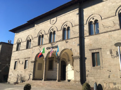 palazzo comunale abbadia