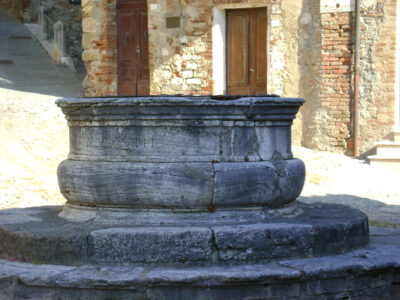 cisterna piazza castiglione