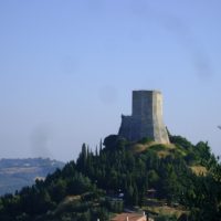 la rocca a tentennano castiglione