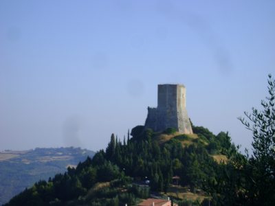 la rocca a tentennano castiglione