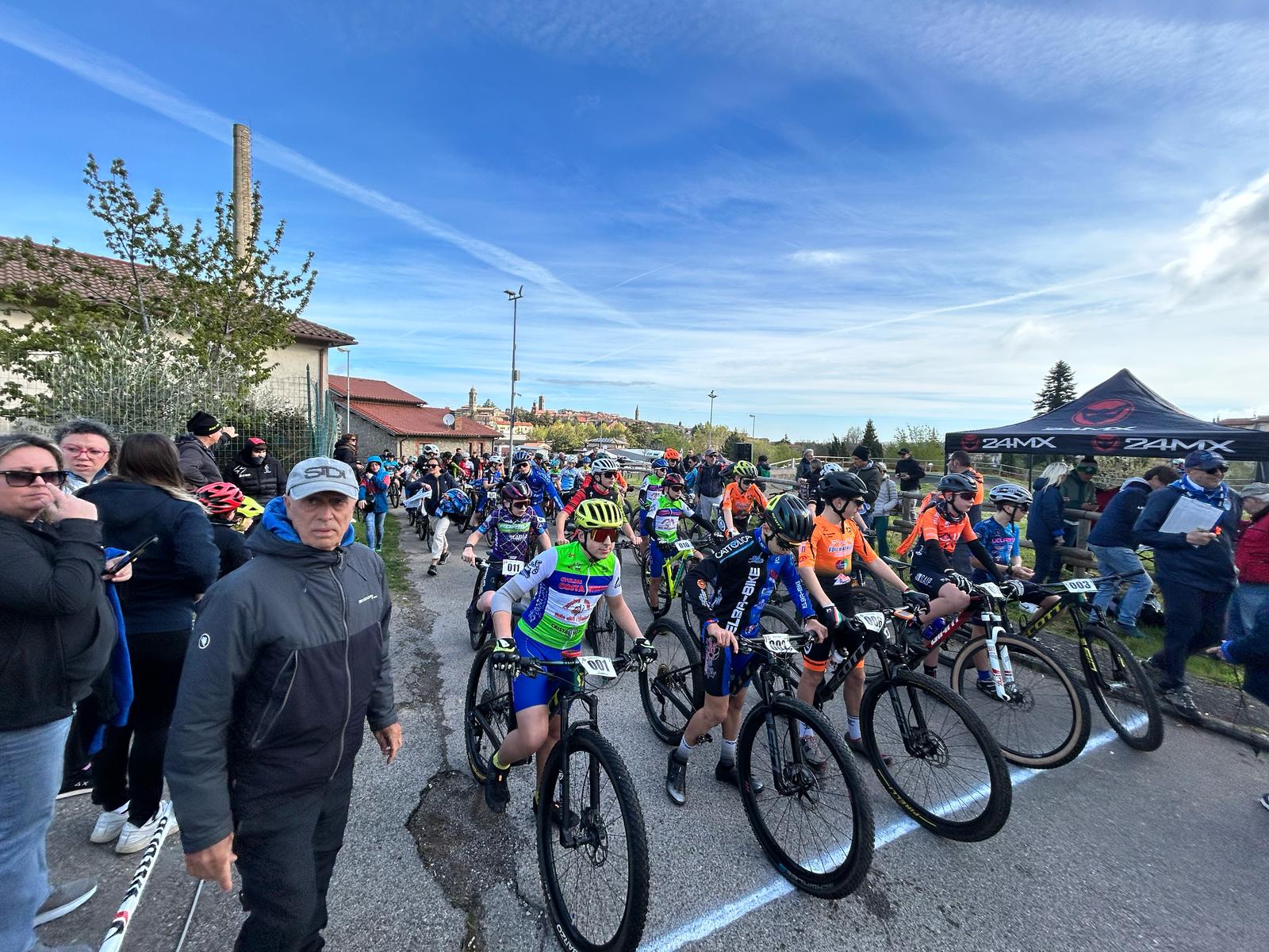 amiata bike castel del piano cross county